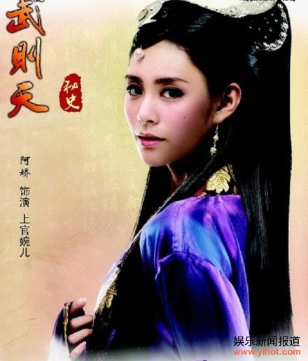 ����Ůװ�����崿